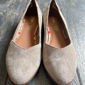 Womens Toms shoes